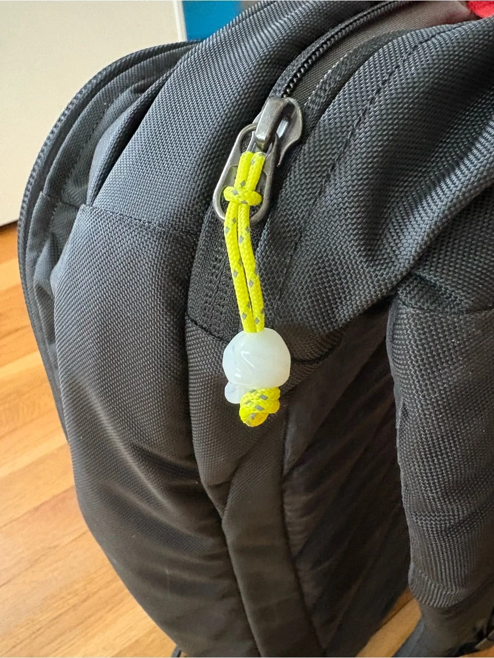 Evergoods CPL24 with glow in the dark zipper pull